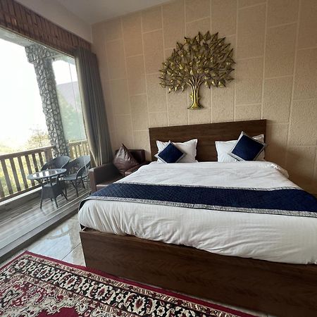 Hotel The Himalayan Heights Satya'S Kasardevi à Almora Extérieur photo