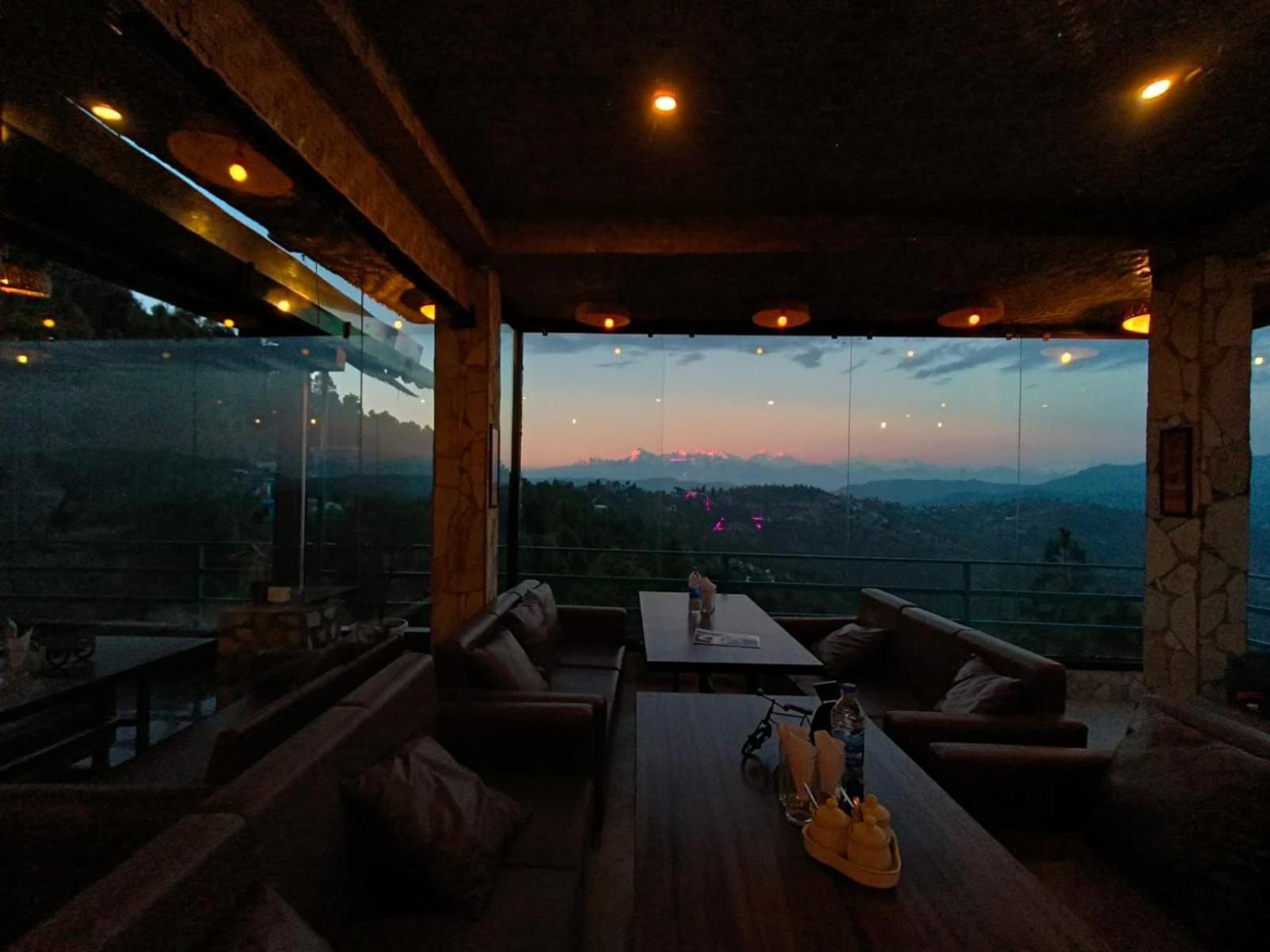Hotel The Himalayan Heights Satya'S Kasardevi à Almora Extérieur photo