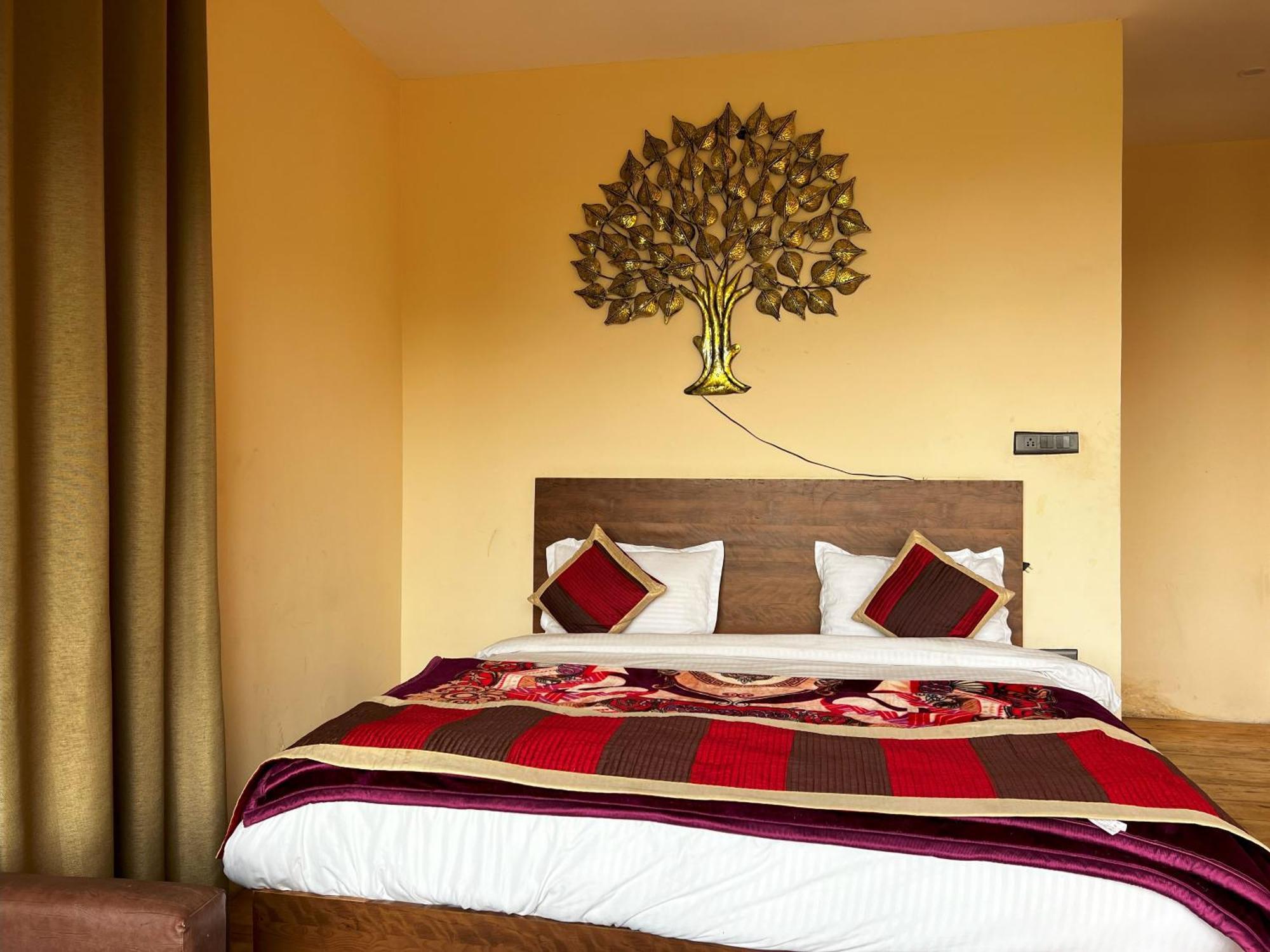 Hotel The Himalayan Heights Satya'S Kasardevi à Almora Extérieur photo