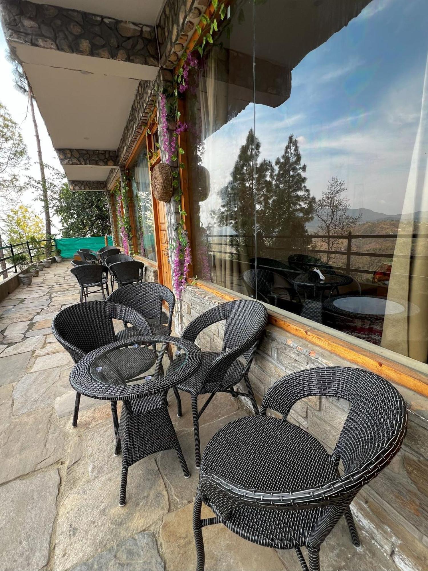 Hotel The Himalayan Heights Satya'S Kasardevi à Almora Extérieur photo
